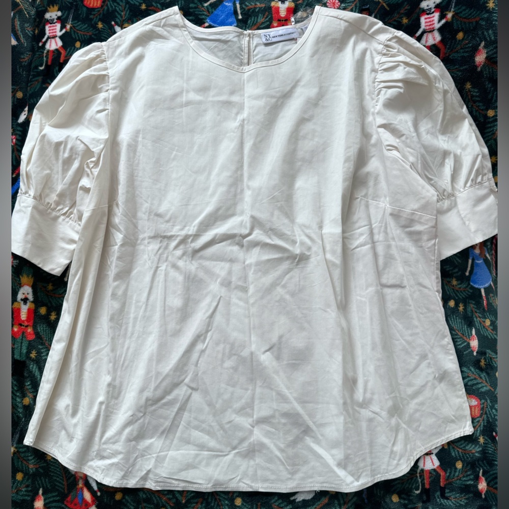 NWT NY&C Puff Sleeve Blouse in Winter White XXL